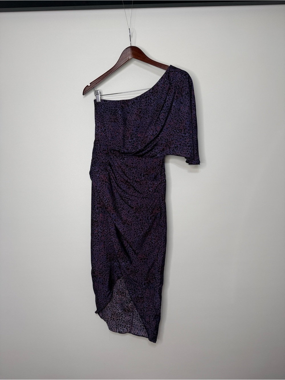 NWT DO+BE One-Shoulder Purple Satin Animal Print Midi Dress Size Small